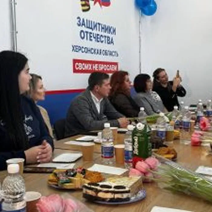 Они ждут и верят: в канун 8 Марта чествовали жён и матерей защитников Отечества